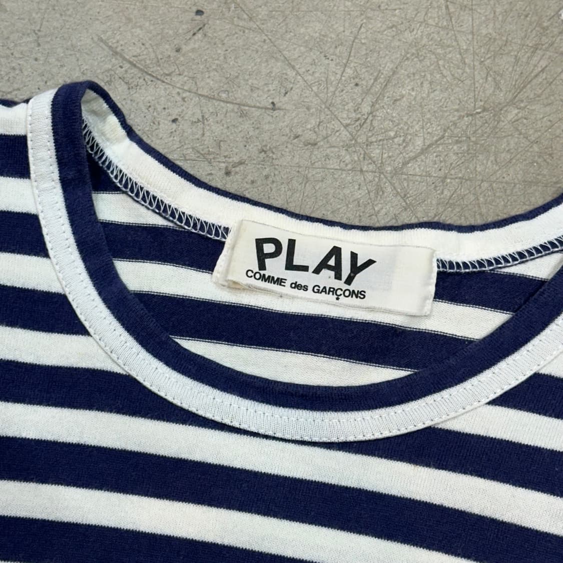 꼼데가르송 그린 와펜 여성용 스트라이프 롱슬리브  상품이미지4