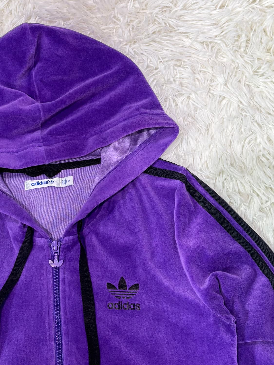 아디다스 벨벳 퍼플 후드집업 상품이미지5