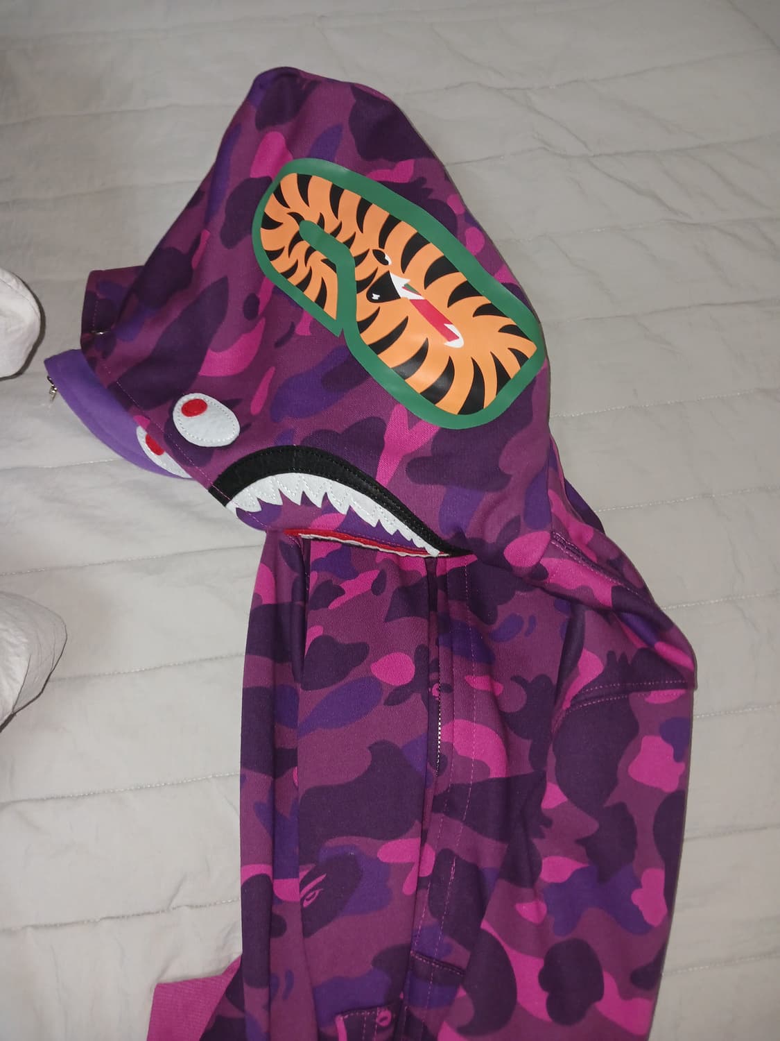 베이프 더블 샤크후드 상품이미지2