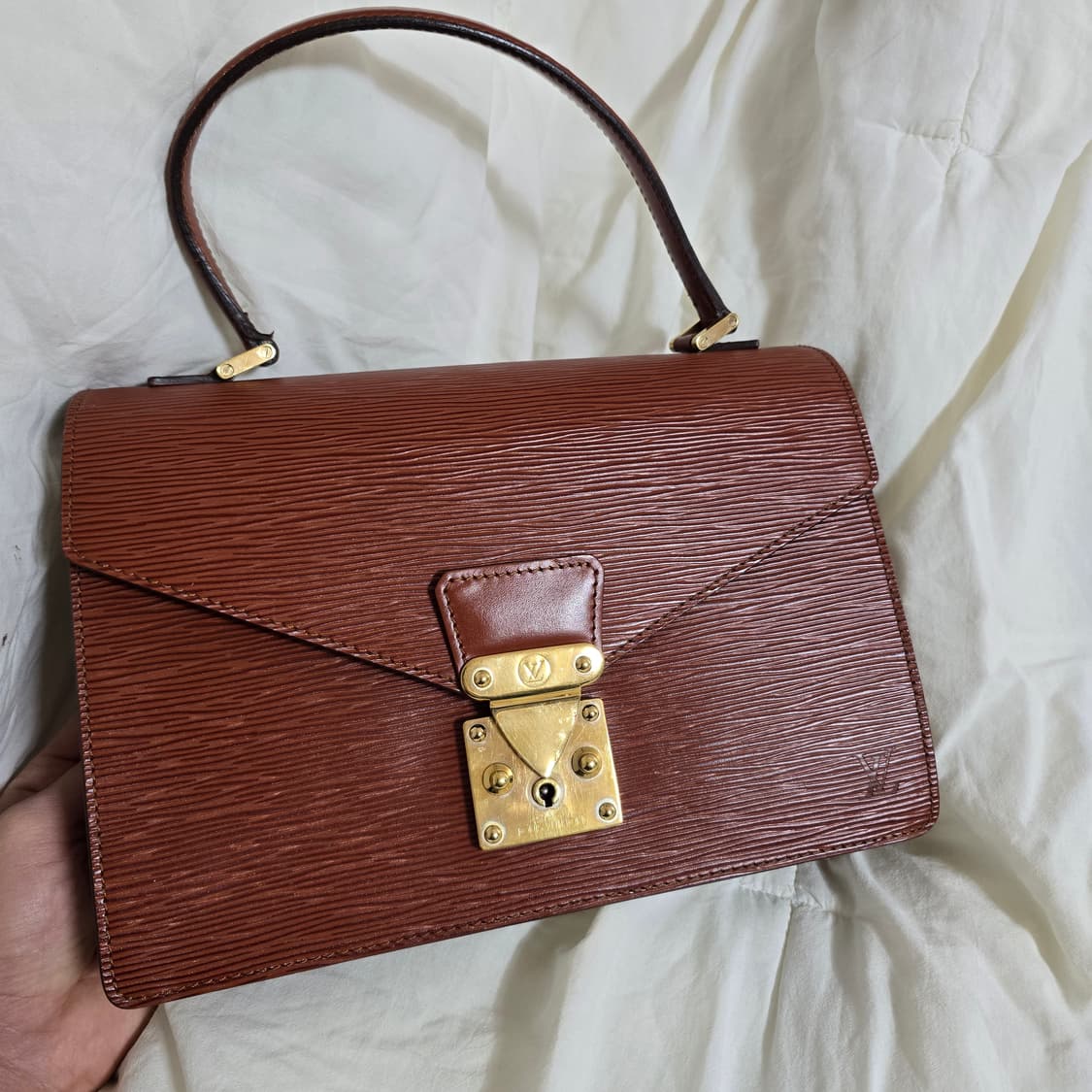 루이비통 가방 콩코드 토트백 상품이미지2