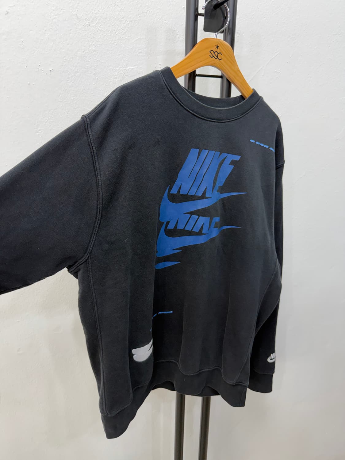 정품) 나이키 스우시 맨투맨 M 상품이미지2