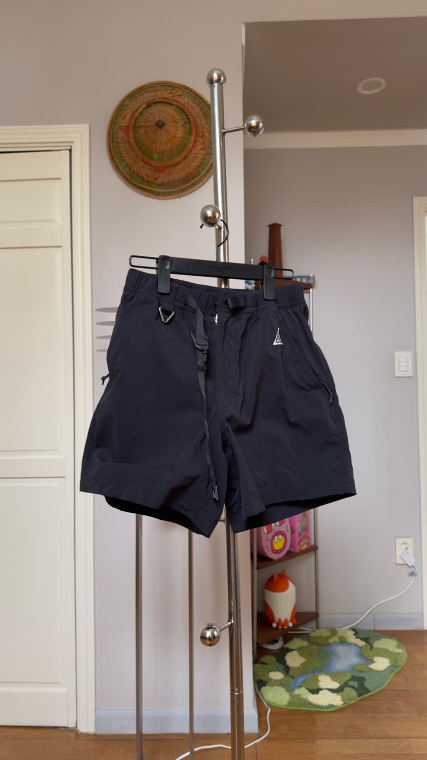 나이키 ACG 하이킹 쇼츠 상품이미지1