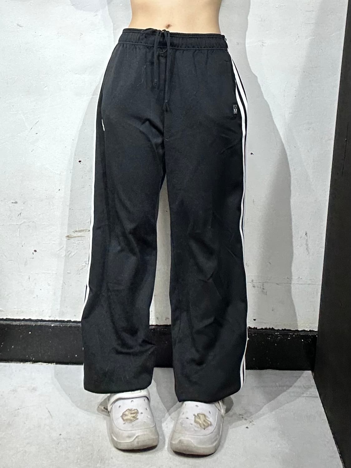 아디다스 와이드 블랙 화이트 삼선 스몰 로고 추리닝 바지 트레이닝 팬츠 상품이미지2