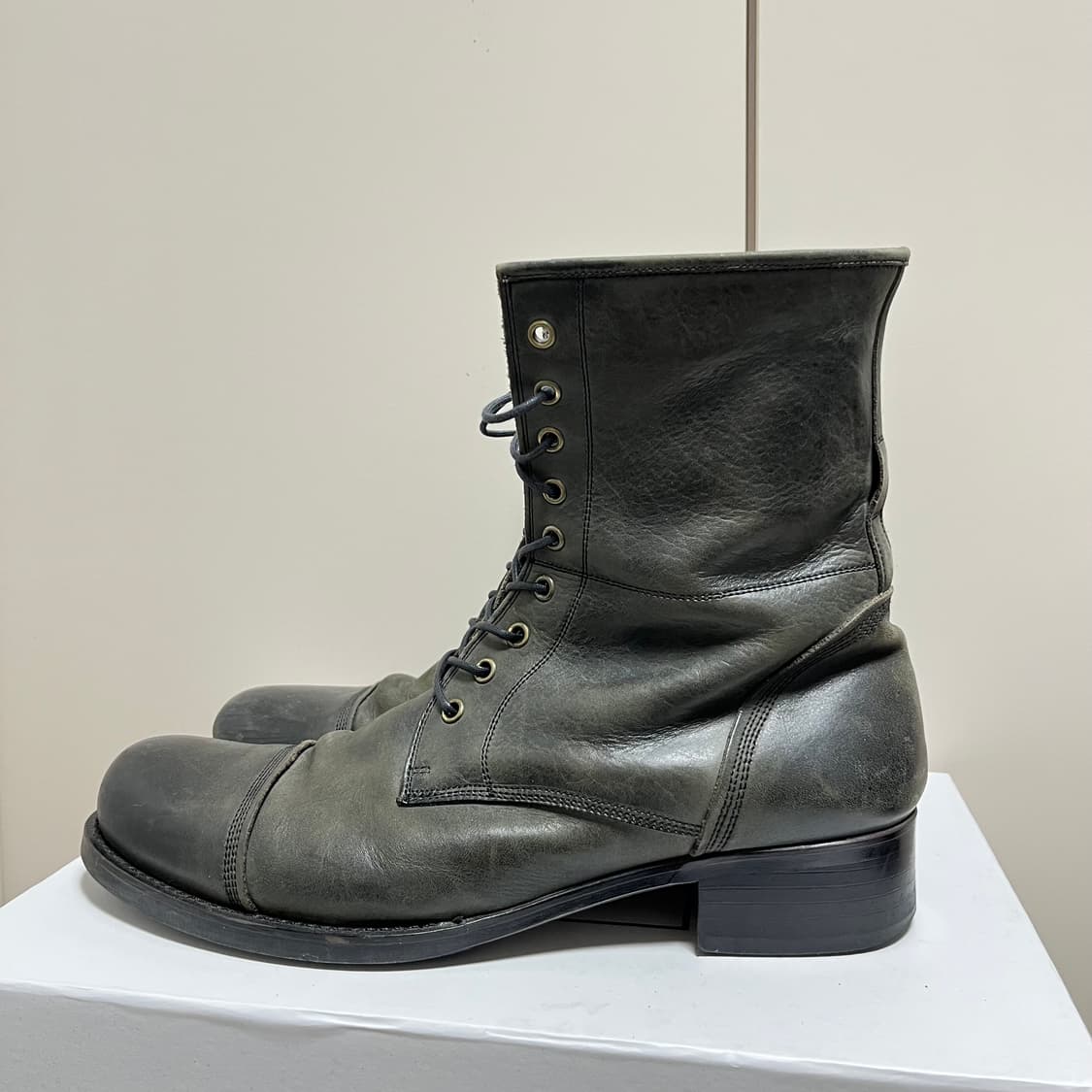 훕데두 그라데이션 레이스업 레더부츠 상품이미지3