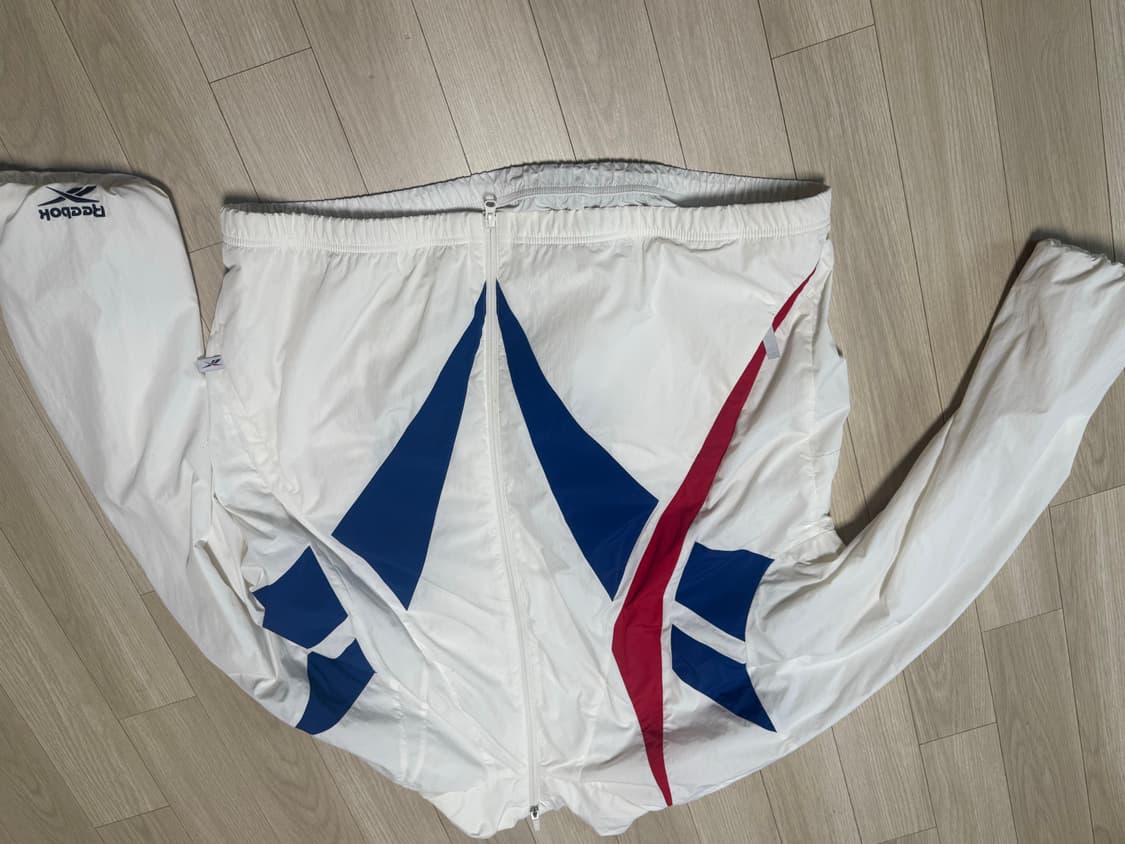 리복 바람막이 상품이미지1