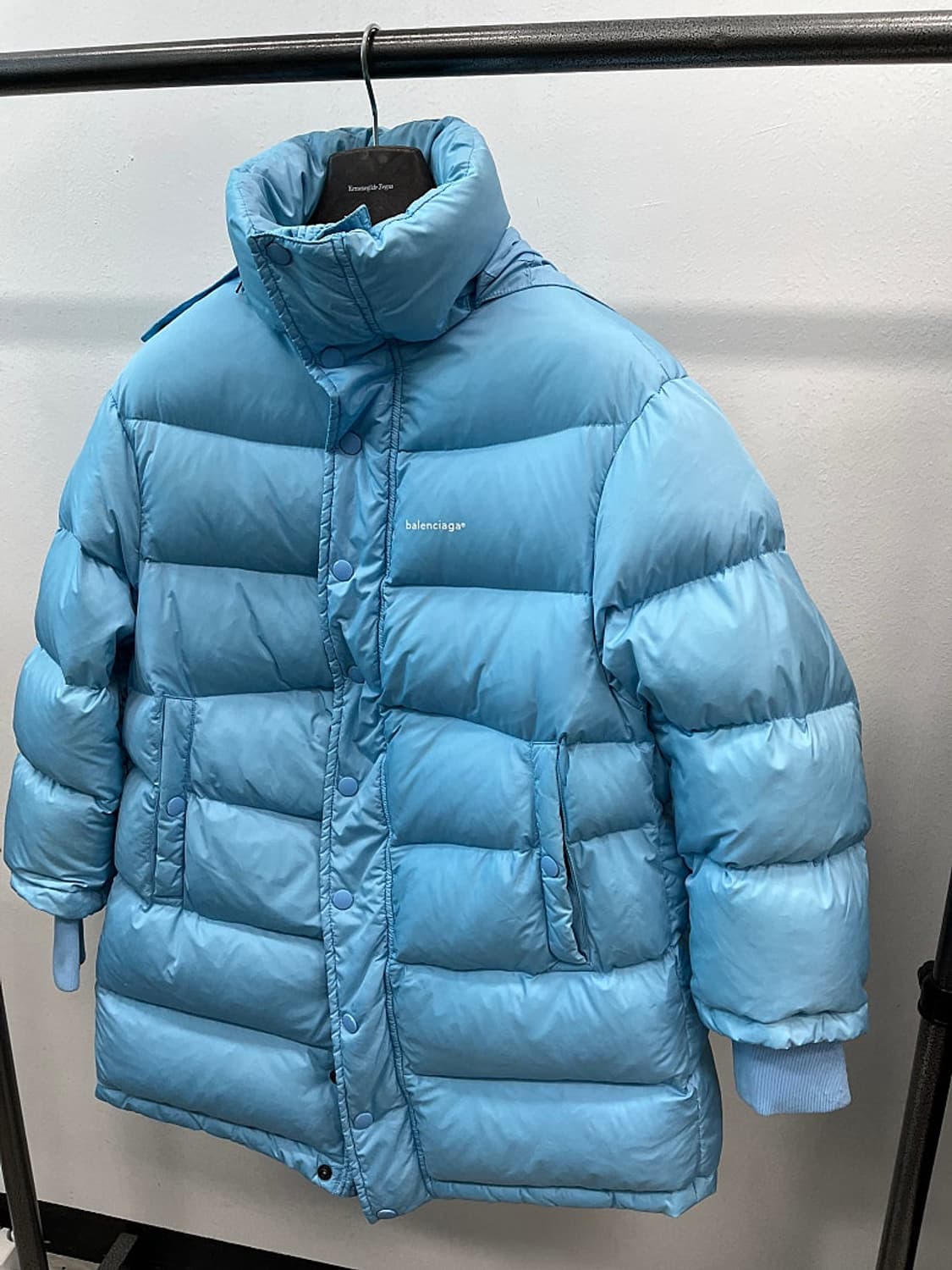 여) 발렌시아가 로고 오버 푸퍼다운  상품이미지1