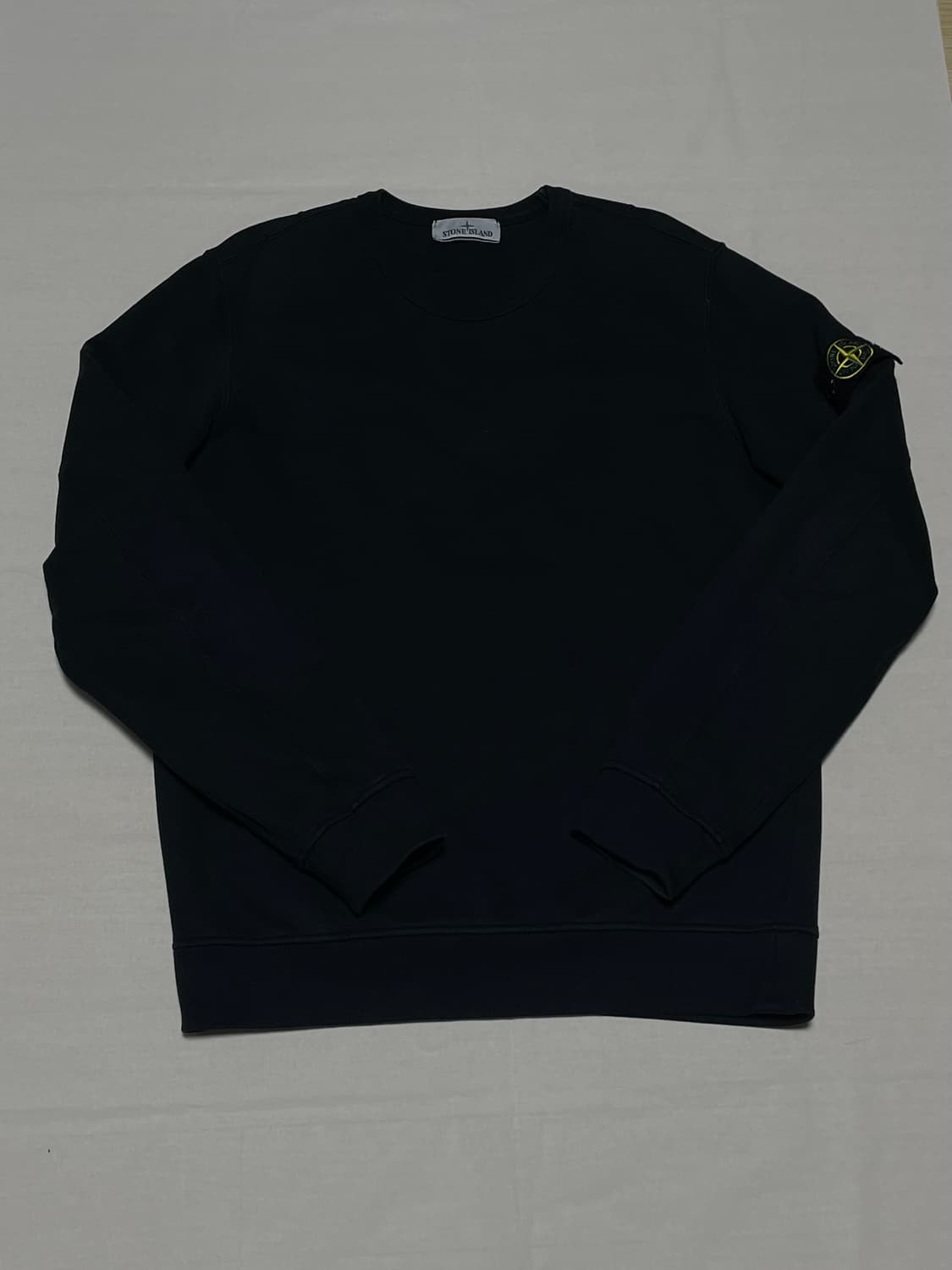 23fw 스톤아일랜드 맨투맨 블랙 [L] 상품이미지1