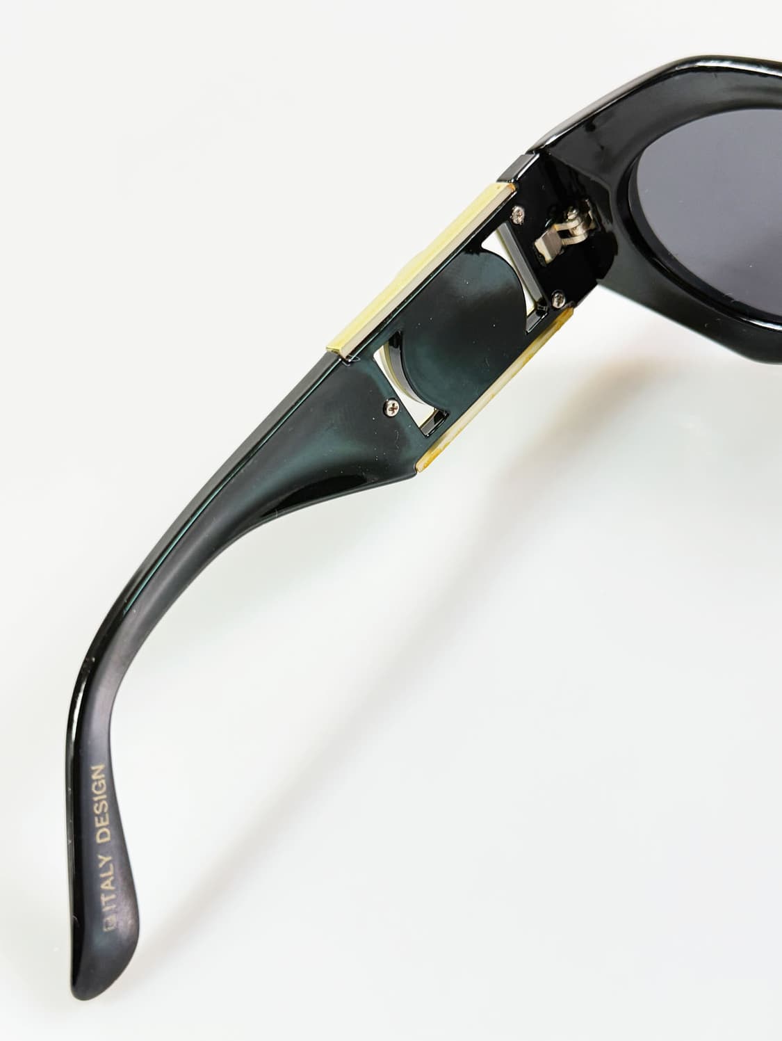 블랙 볼드 골드 메달리온 템플 빈티지 선글라스 상품이미지8