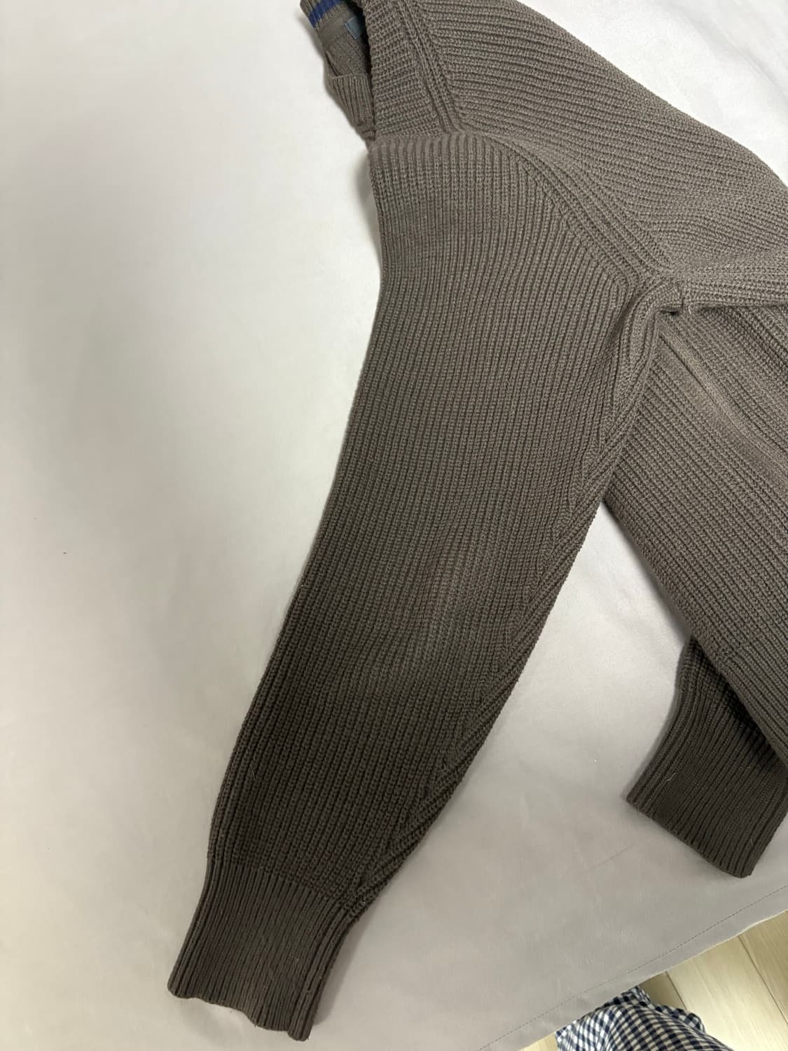 유니클로C 25fw 크루넥 풀집 가디건 M 상품이미지7