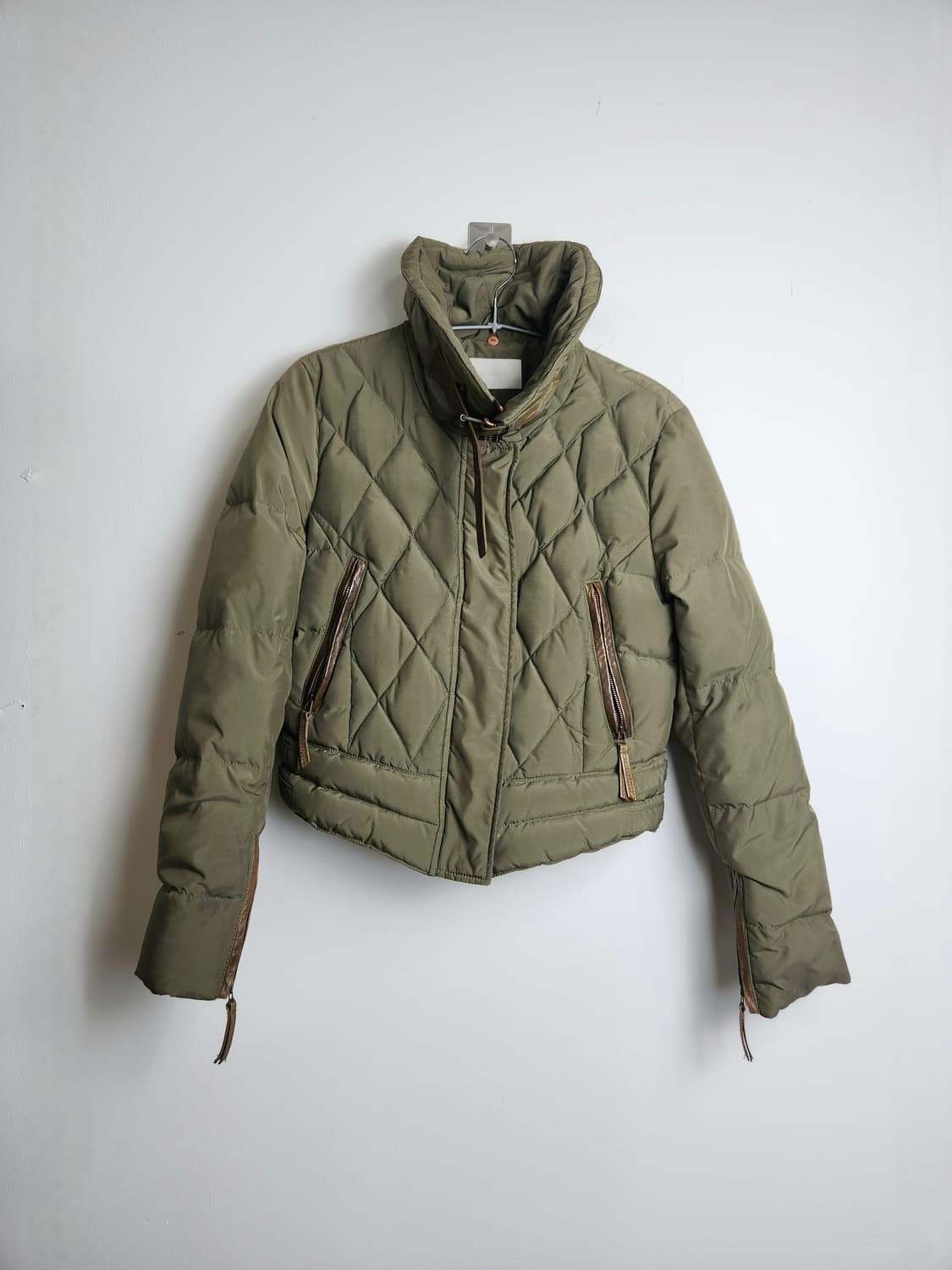 다운 퀼팅 하이넥 패딩 상품이미지5