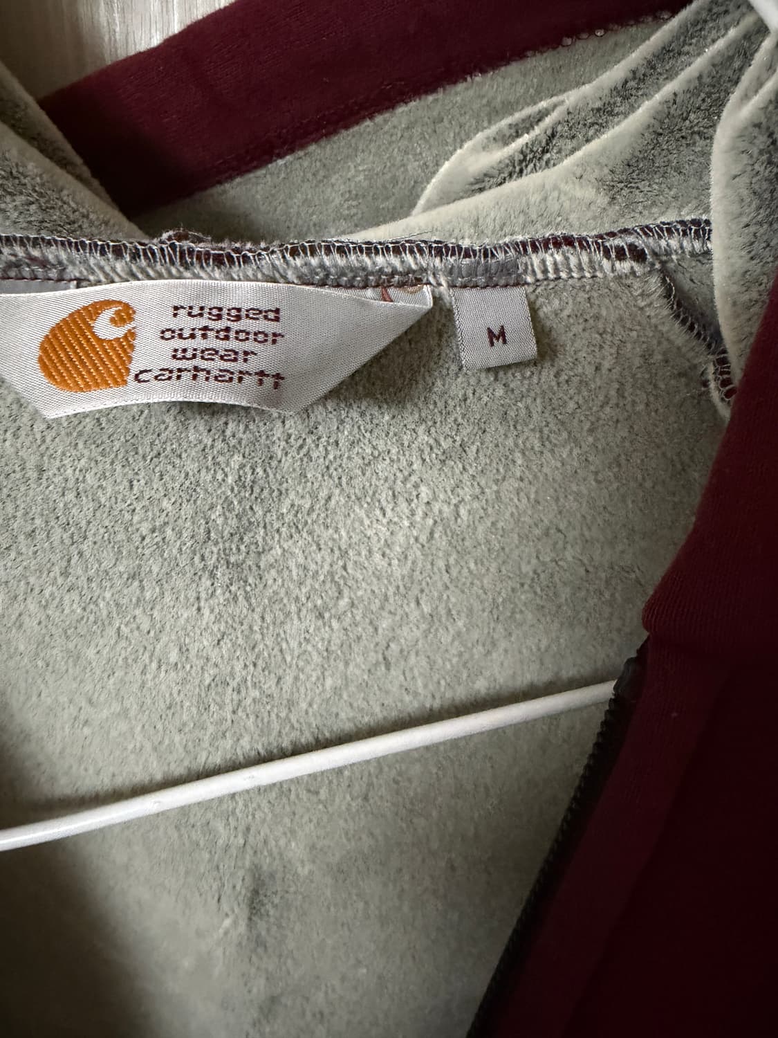 칼하트 wip 버건디 후드집업 팝니다 m 상품이미지2