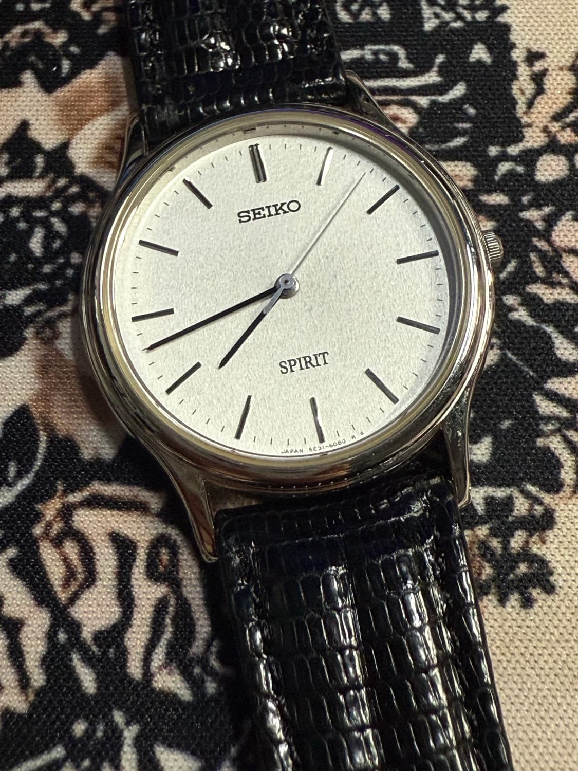 SEIKO 빈티지 쿼츠 시계 상품이미지2