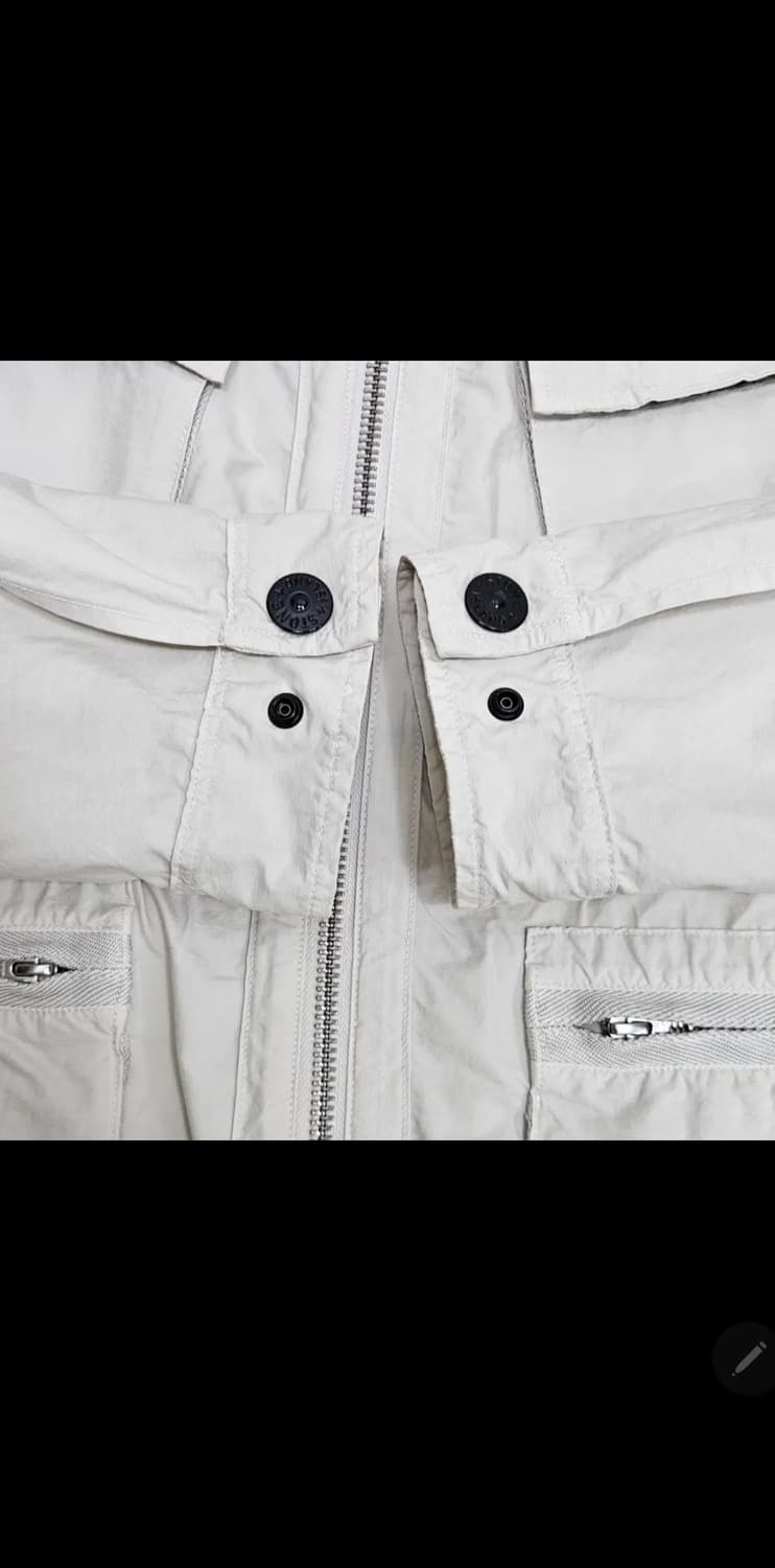 STONE ISLAND 스톤아일랜드 후드 바람막이 자켓 / 남 L 상품이미지7