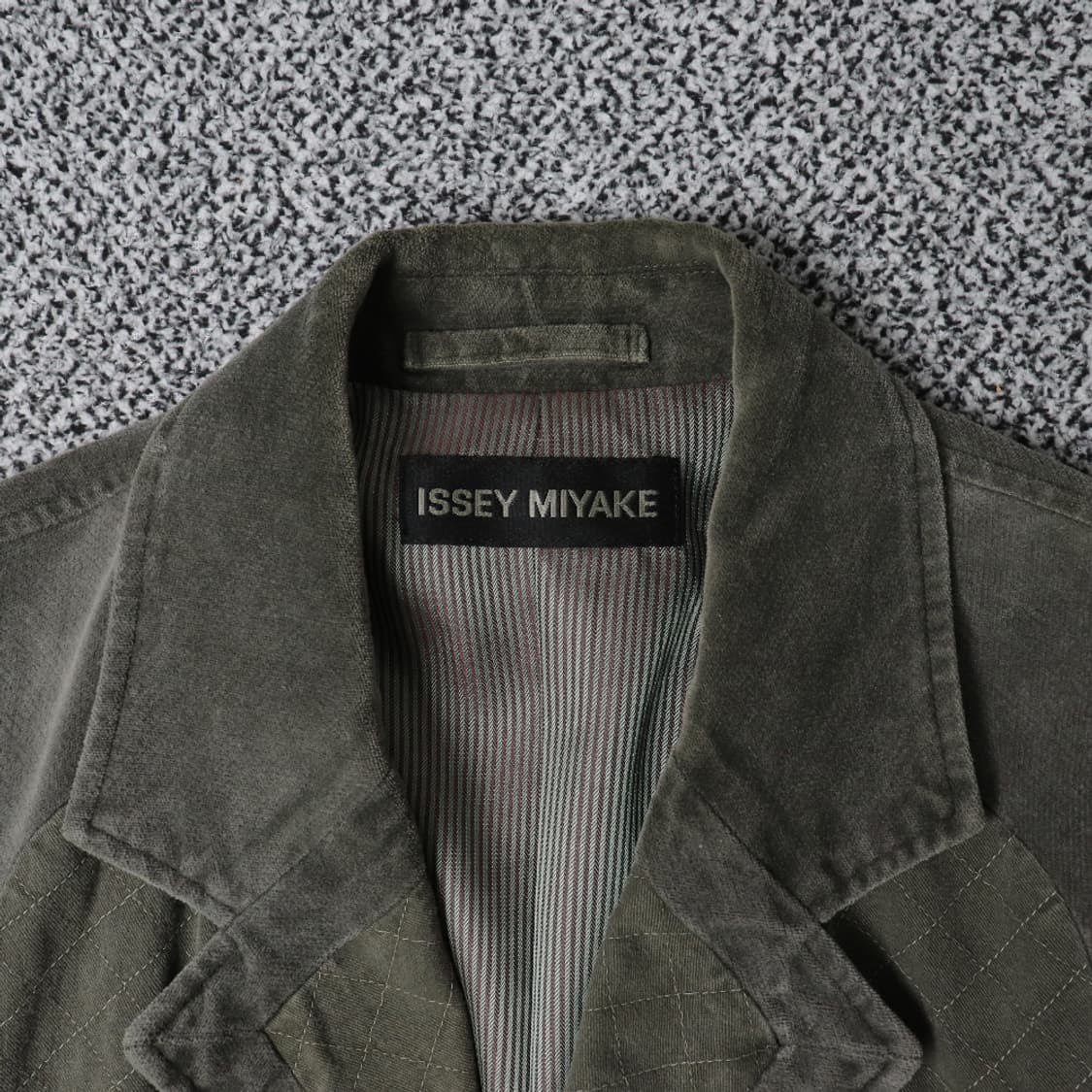이세이 미야케 07aw 패치워크 퀄티드 벨벳 블레이저 자켓 (4) 상품이미지4