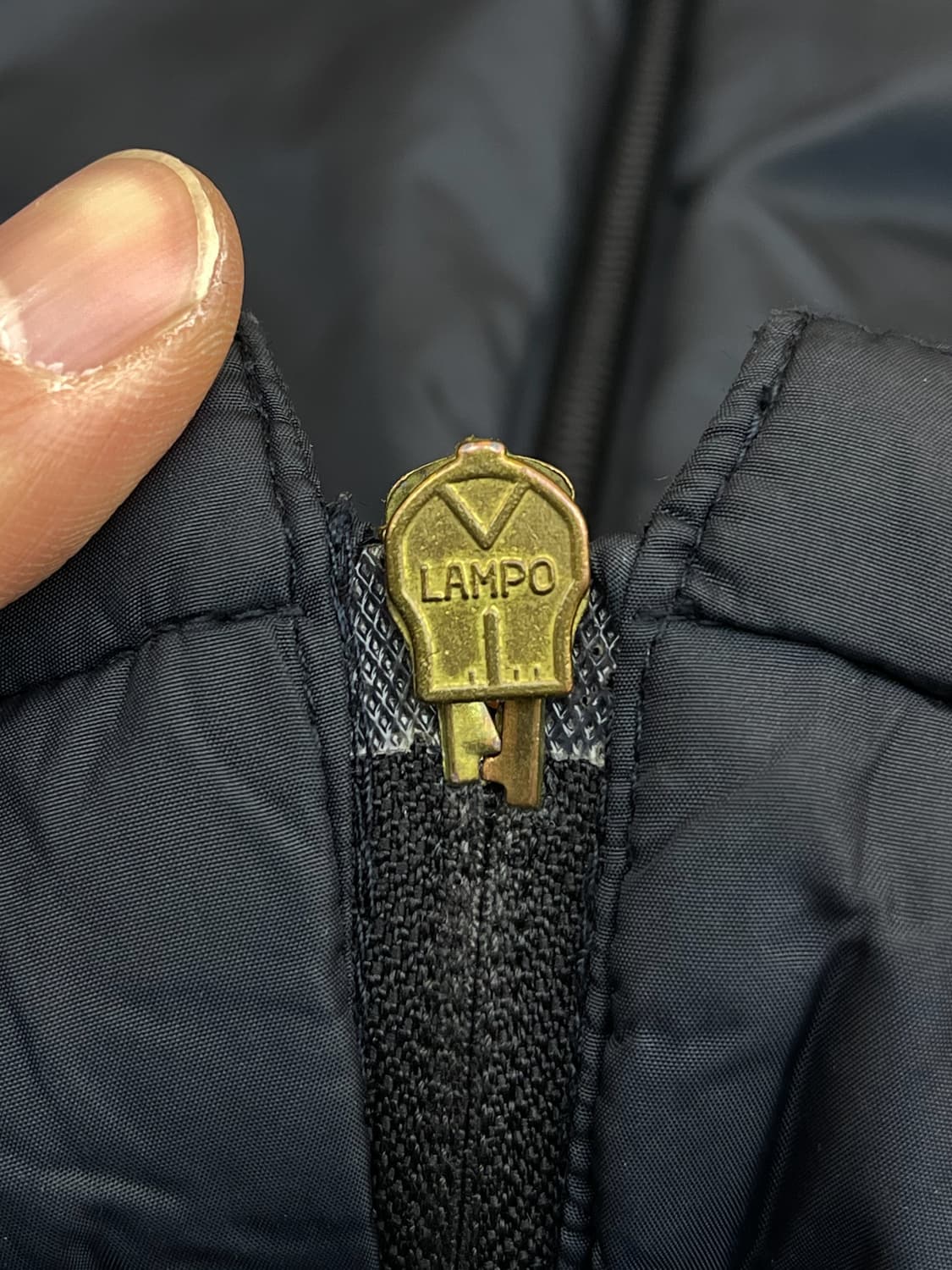 아르마니 익스체인지 투웨이 나일론 패드 바이커 자켓 상품이미지6