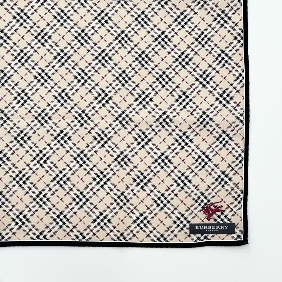 (새상품) burberry/ 버버리 쁘띠스카프 손수건 상품이미지3