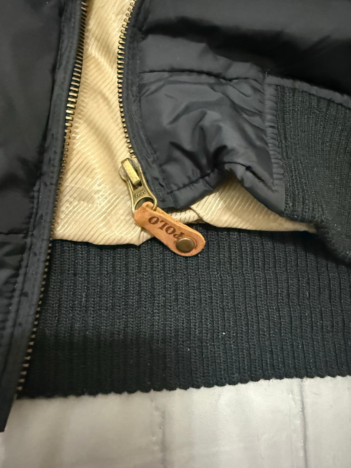 폴로 브리튼 스몰포니 패딩 블랙 M 상품이미지5