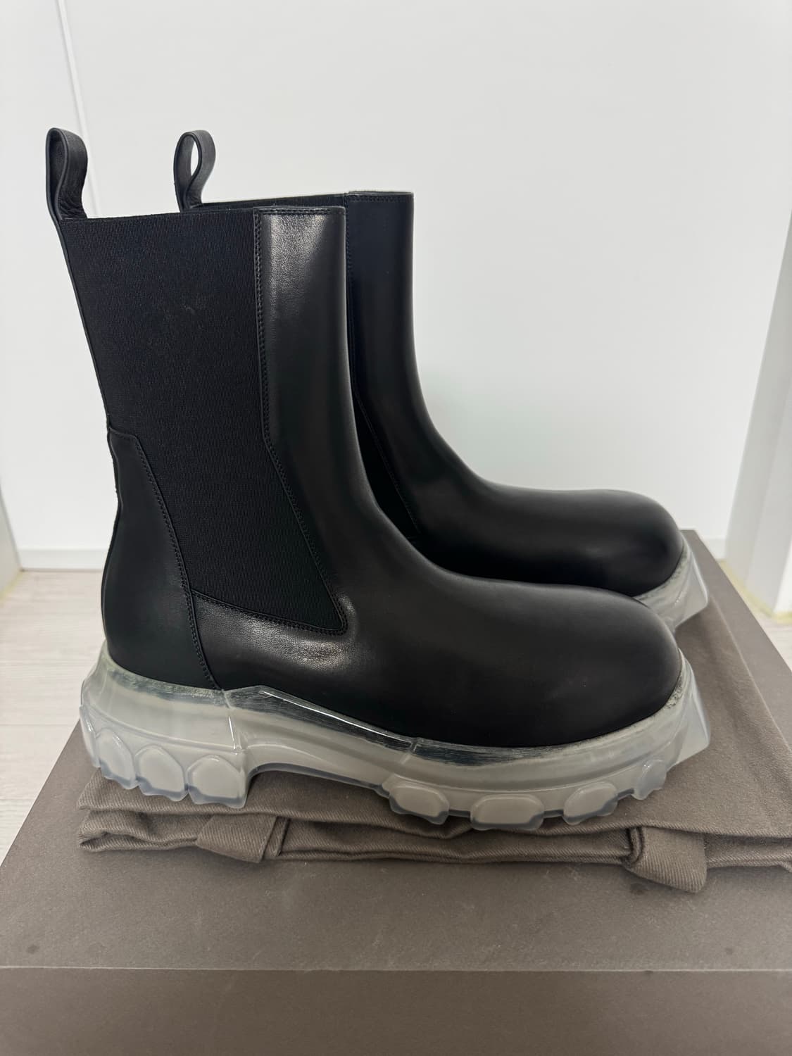 릭오웬스 보조트렉터 부츠 클리어솔 42size 상품이미지2