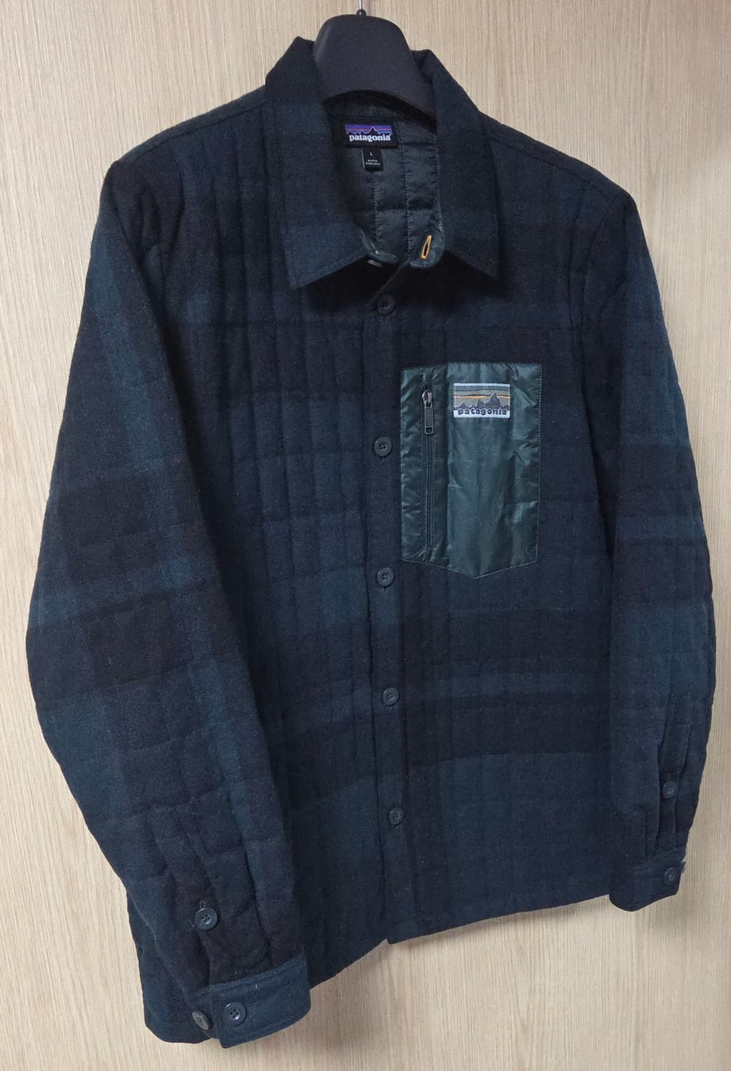 (착샷) 파타고니아 울 다운 셔츠 타탄체크 자켓 상품이미지2
