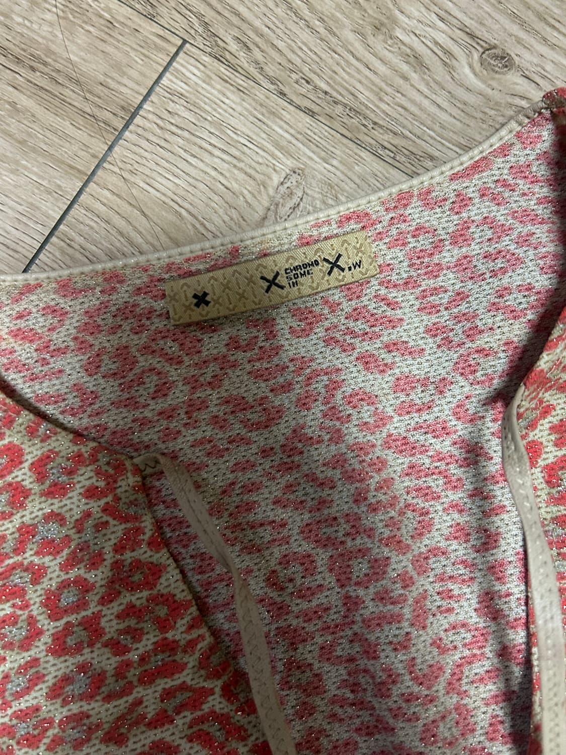 갸루무드 핑크 호피 셔링 브이넥 롱슬리브 상품이미지5