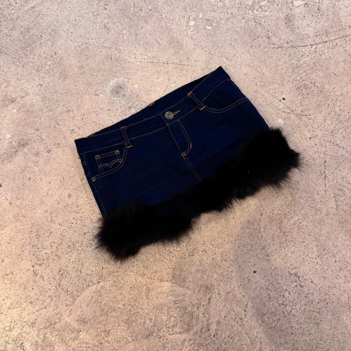 퍼 트리밍 데님스커트 상품이미지1