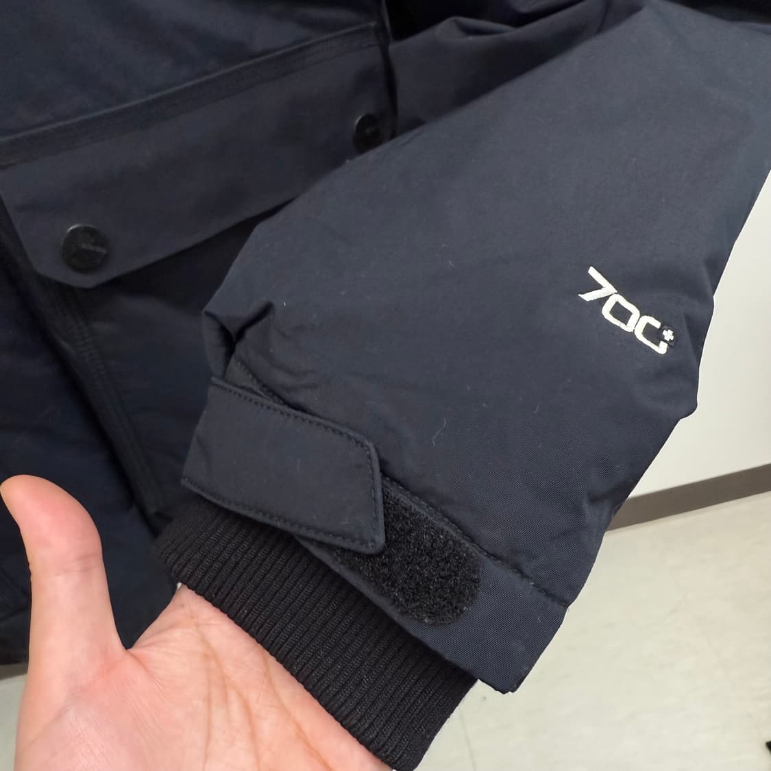 아이더 700필파워 패딩L 상품이미지5