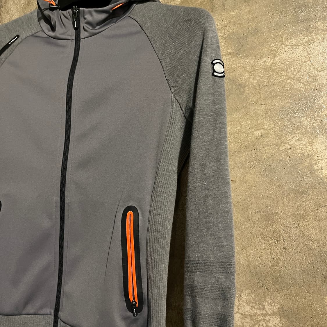 와이드앵글 후드집업 상품이미지3