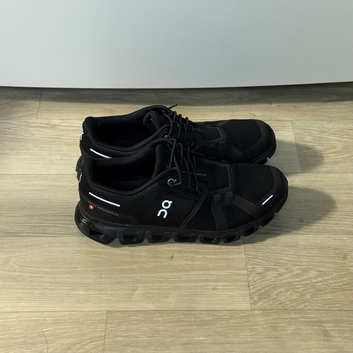 온러닝 클라우드6 블랙 250사이즈 상품이미지3