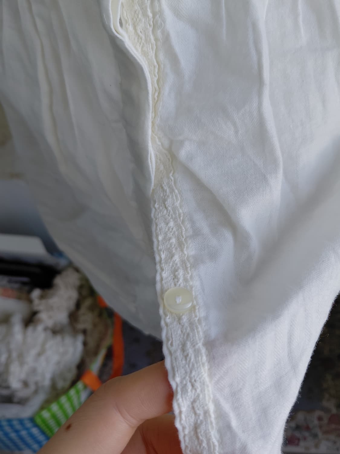 [일본빈티지] 유니클로 화이트 핀턱 롱 셔츠 상품이미지2