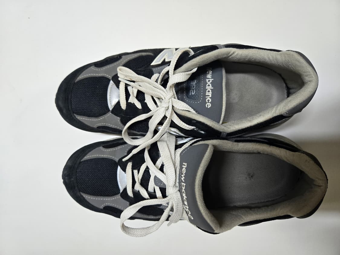 뉴발란스 992 블렉&그레이 280 사이즈판매합니다 상품이미지1