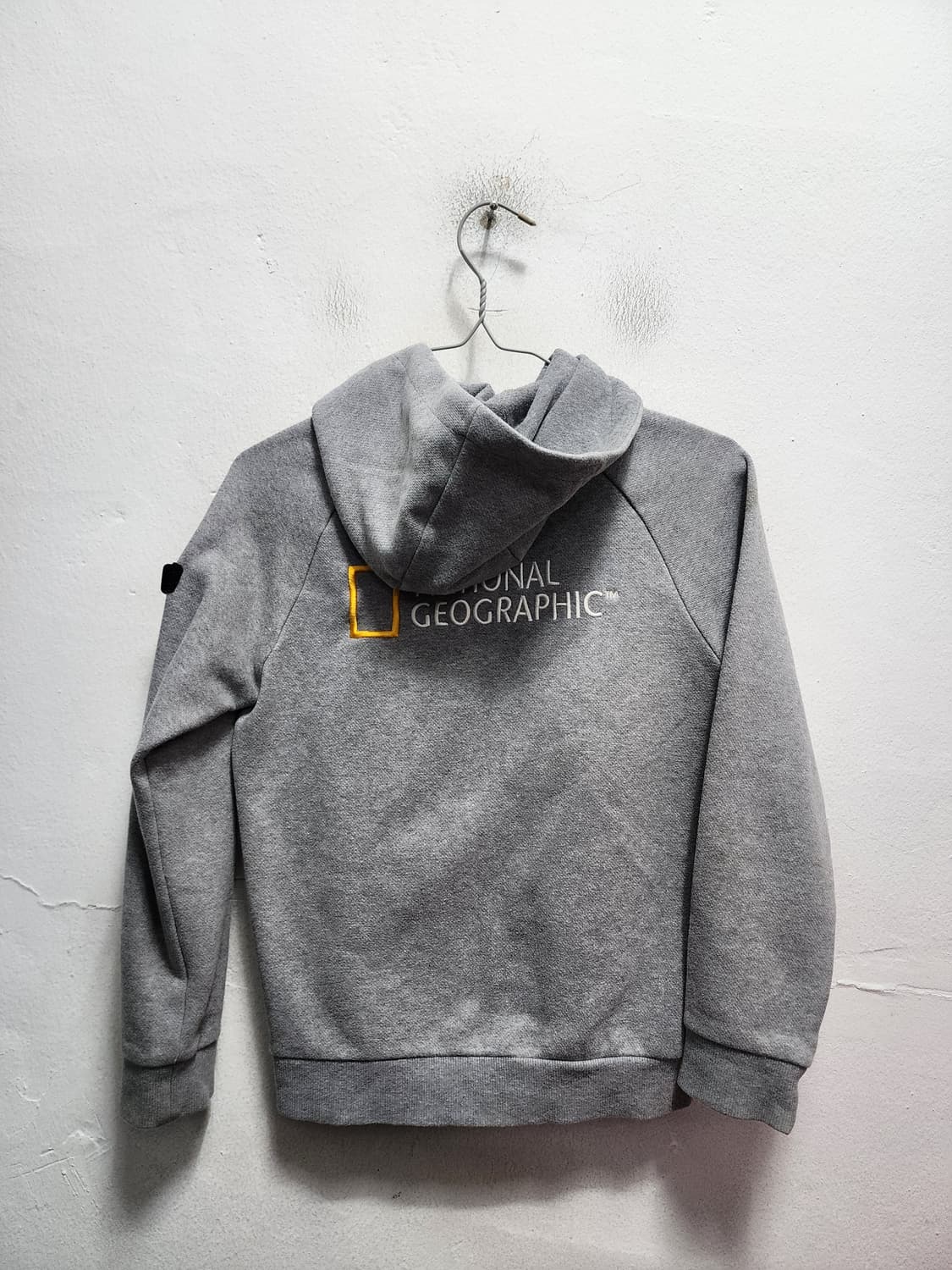 내셔널지오그래픽 회색 후드집업 140 상품이미지2