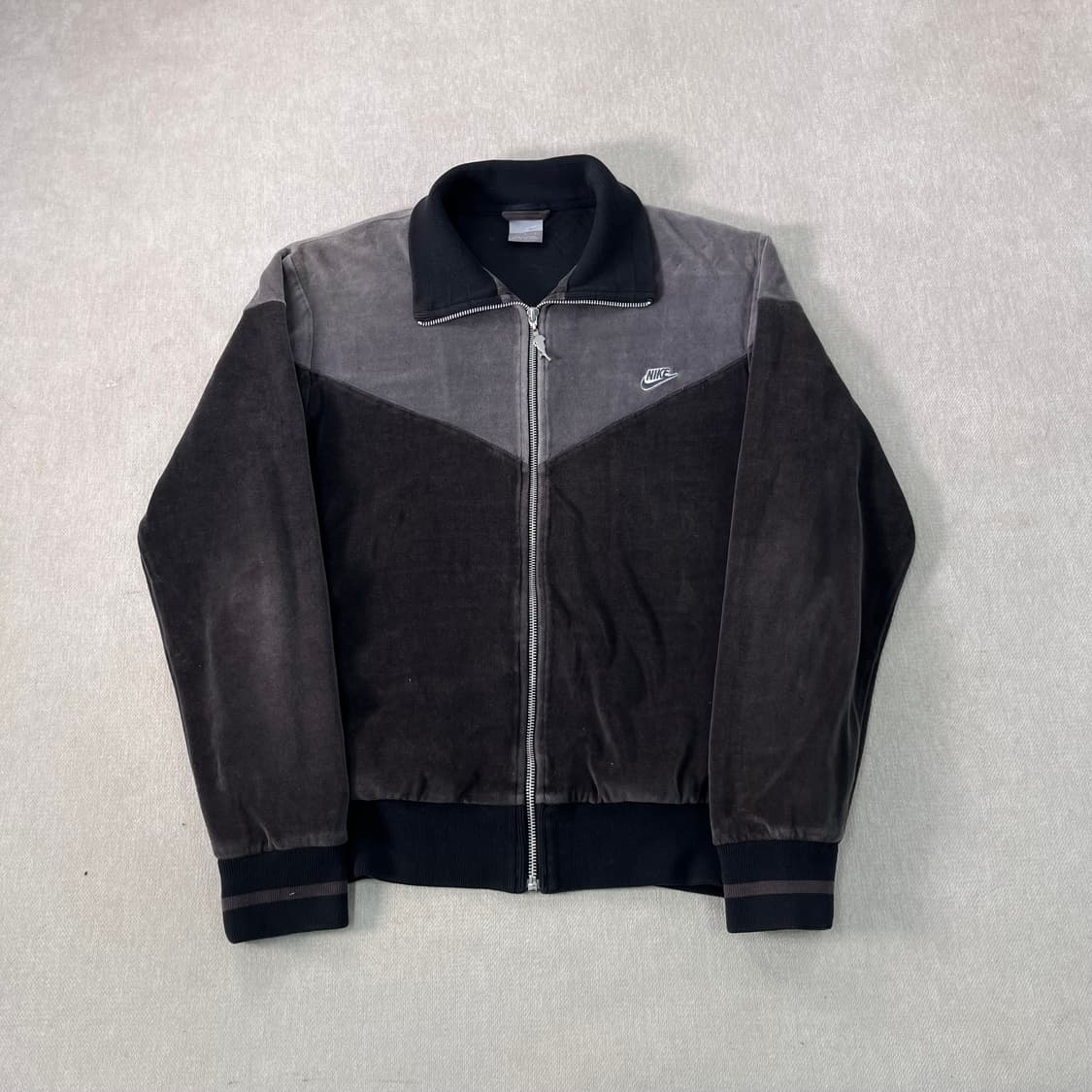 100 나이키 벨벳 올드스쿨 풀 집업 져지 상품이미지1