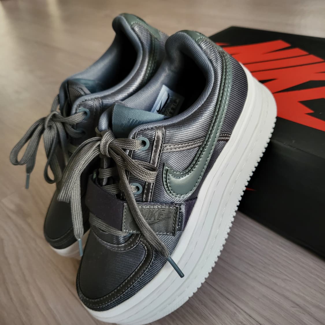 나이키 반달 2k (235) 상품이미지3