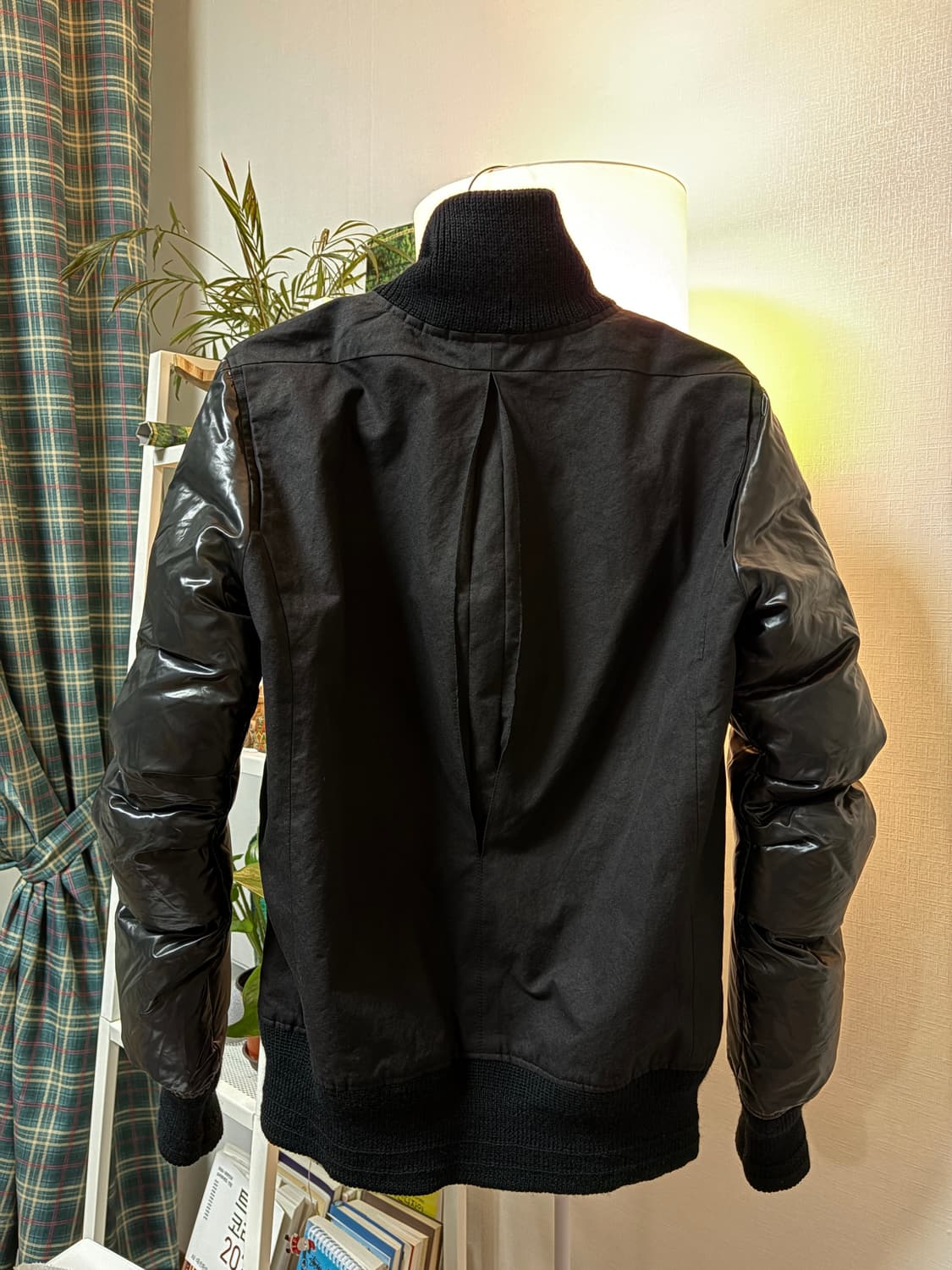 The Viridi Anne 스위칭 다운 봄버 자켓 상품이미지2