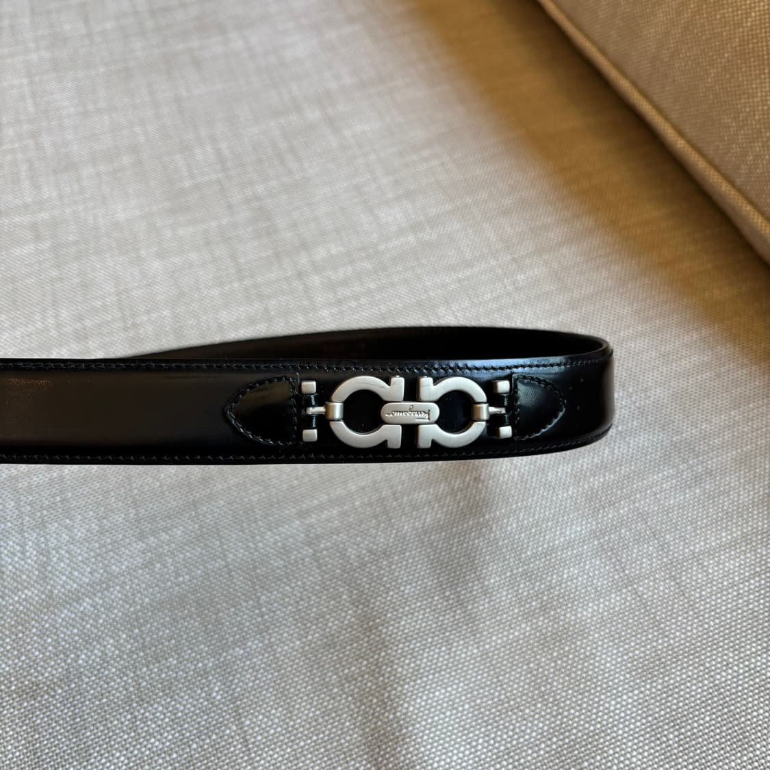 페라가모 은장로고 가죽 남성벨트 상품이미지3