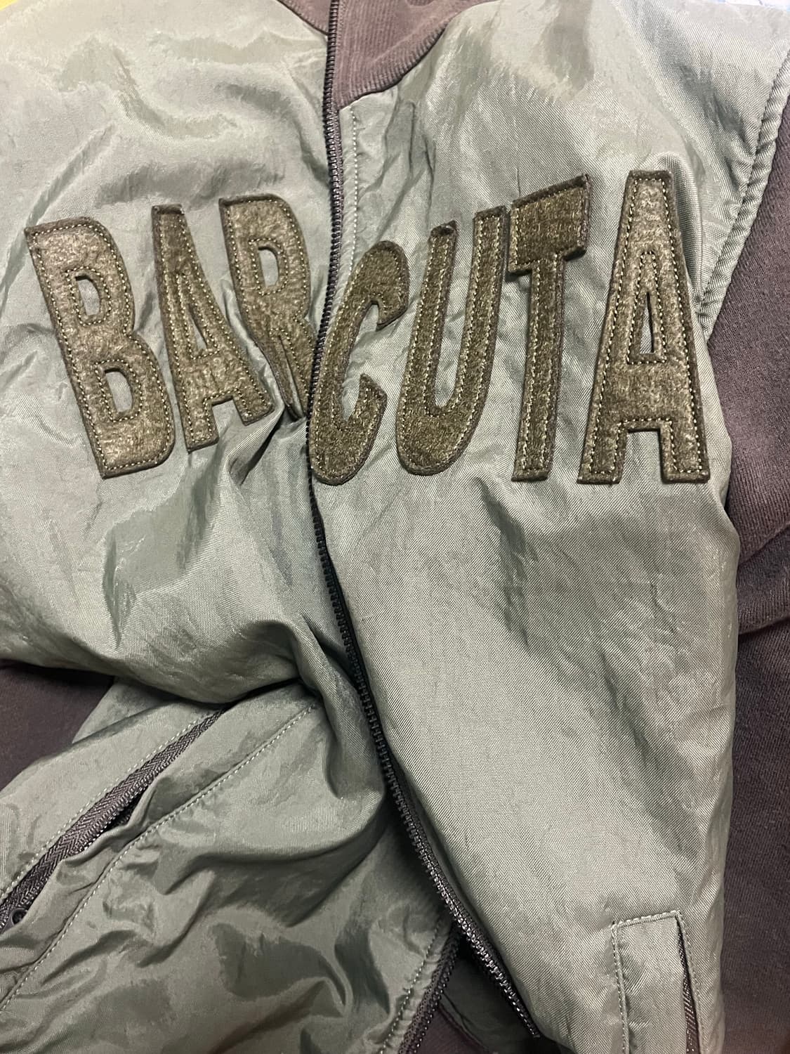 바라쿠타 집업 바람막이 져지 상품이미지4