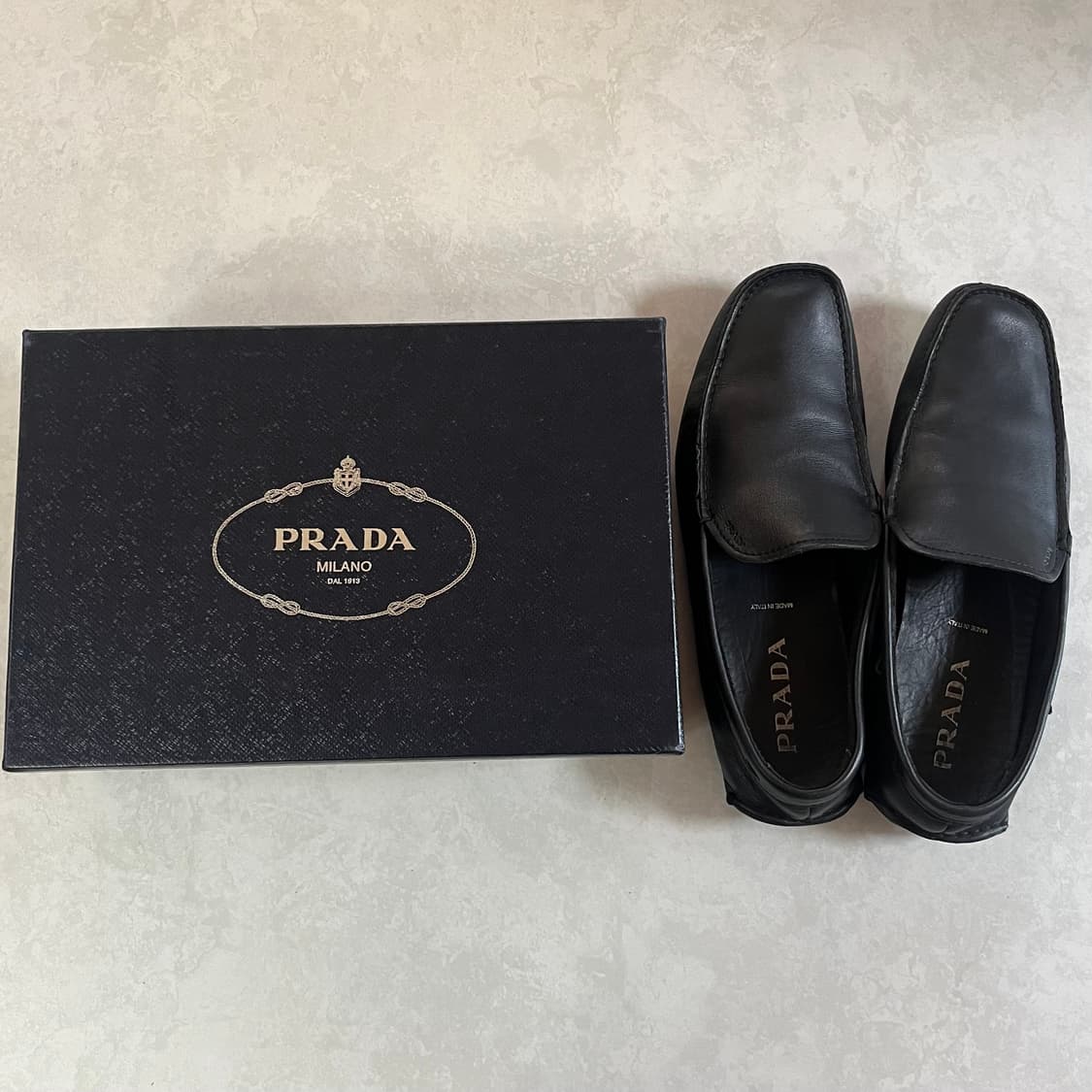 Prada Loafers 상품이미지3