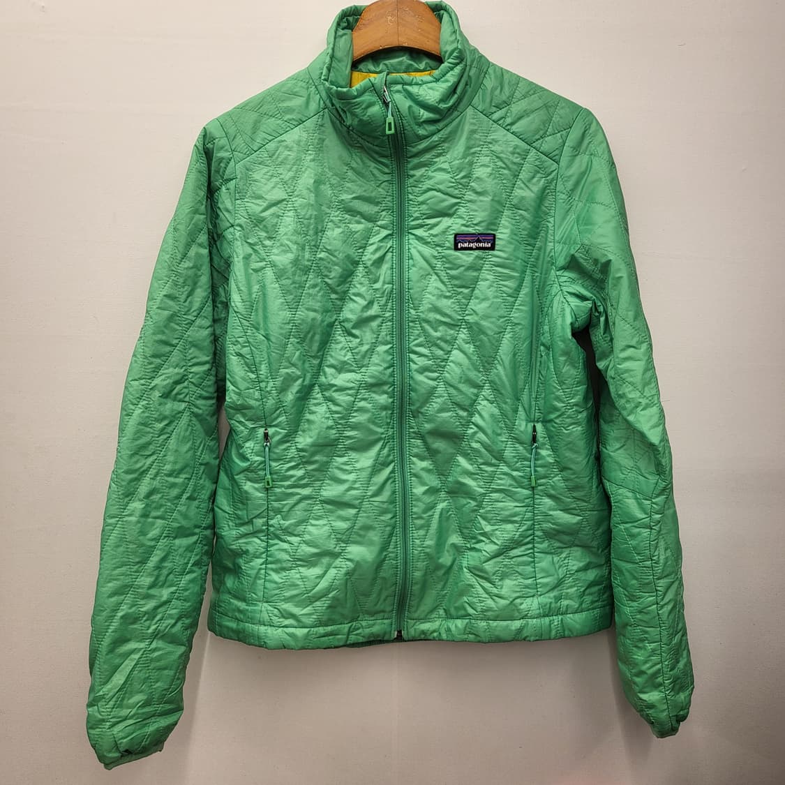 파타고니아 퀼팅 자켓 그린 여성 상품이미지1