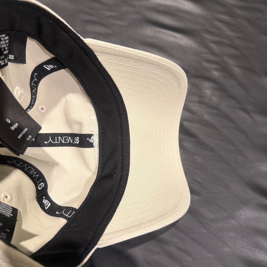 생로랑 X 뉴에라 볼캡 상품이미지4