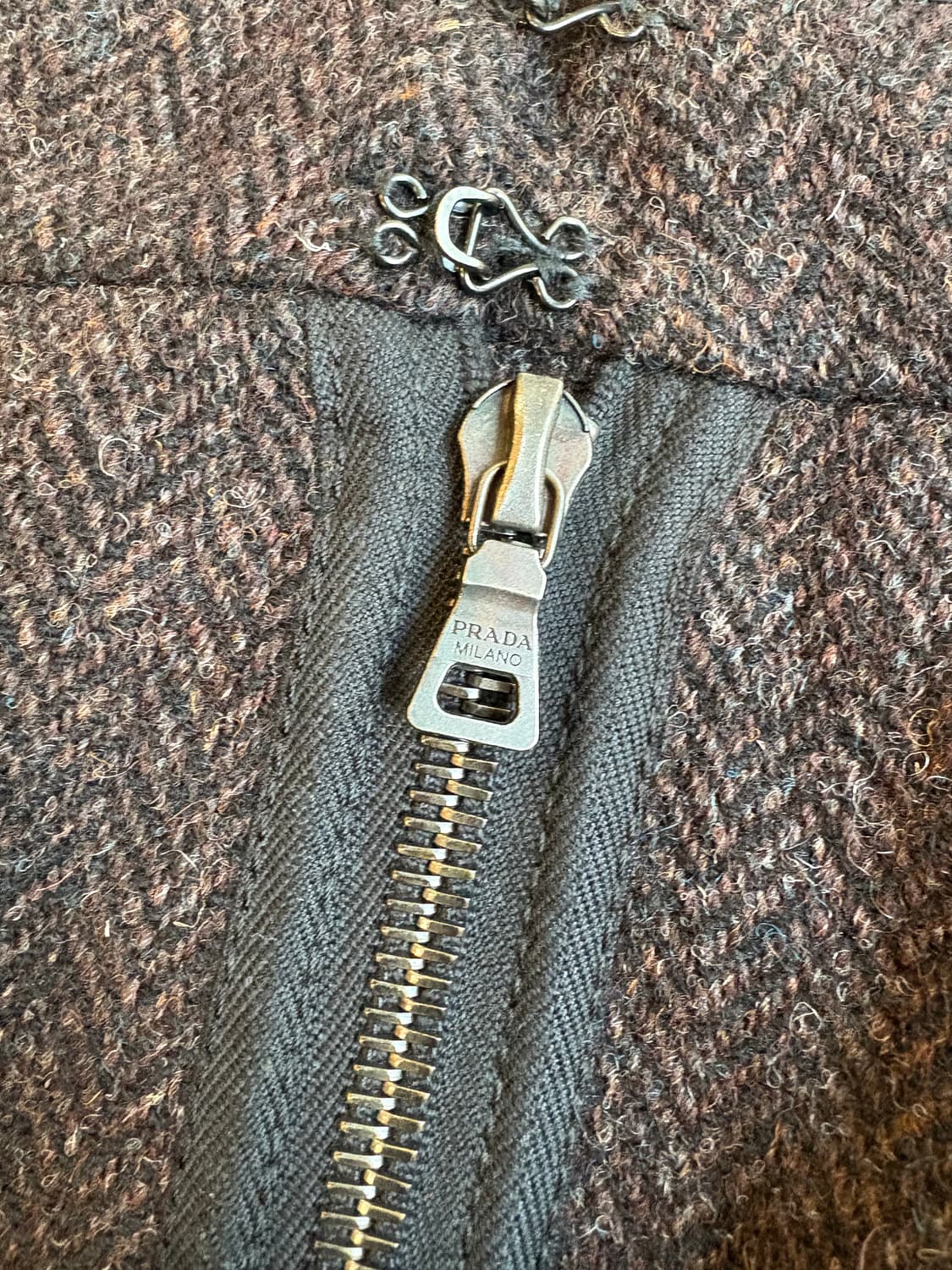 Prada sport 미디 스커트 상품이미지5