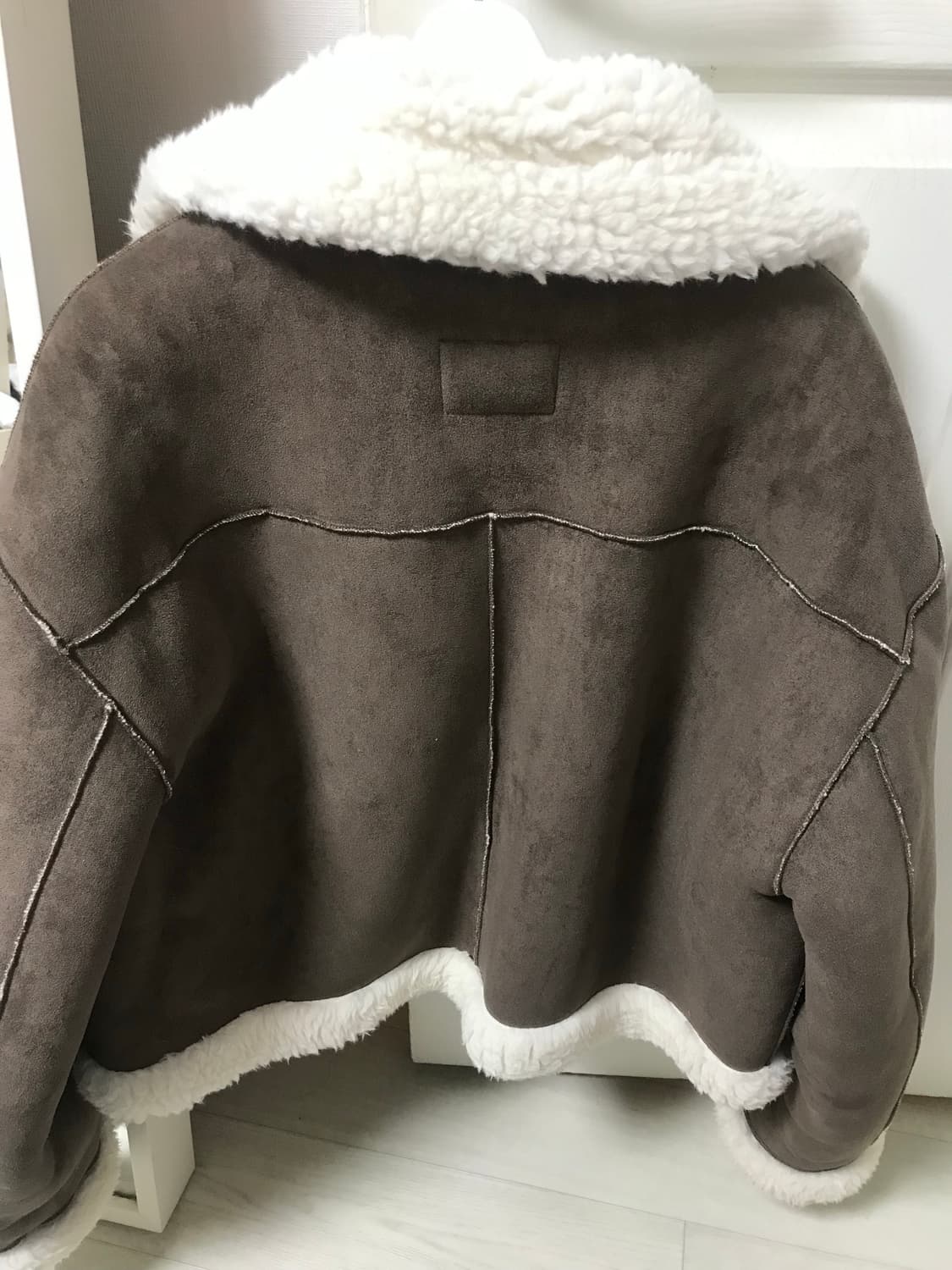 에트몽 무스탕 etmon High-Neck Suede Mustang 상품이미지3