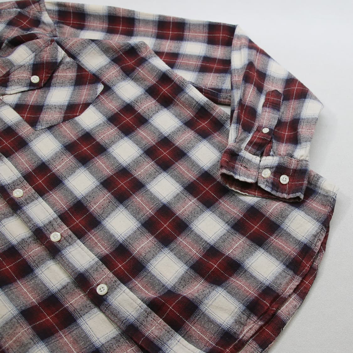 (착용컷) Maceye 웨스턴 체크 셔츠 (남성용 100) 상품이미지6