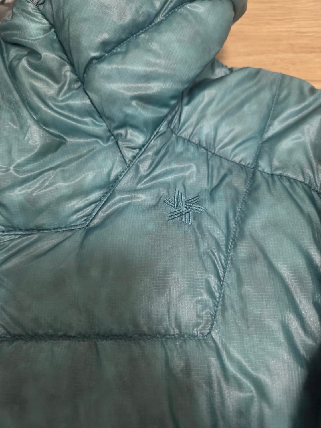 골드윈 경량패딩 상품이미지2