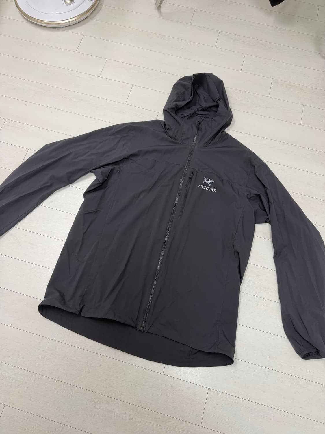 아크테릭스 스쿼미시 XL 사이즈  상태 9.6/10  사진찍고 절대 안입 상품이미지1