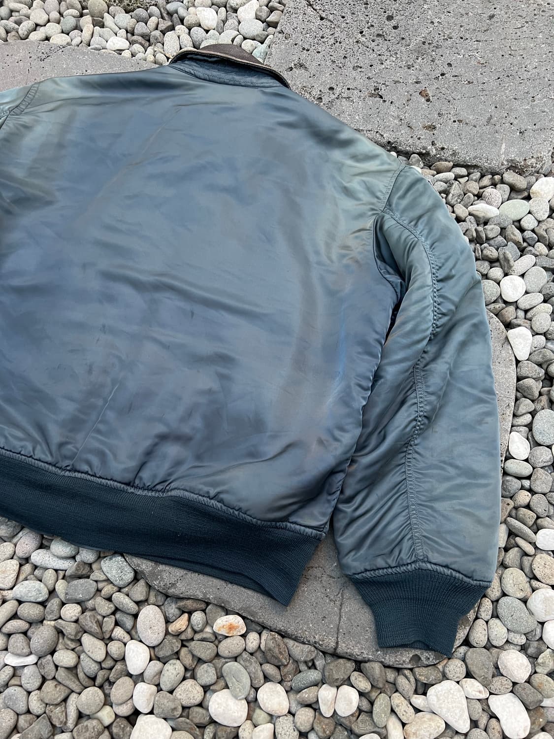 2000s HARD FADED ALPHA CWU 45 알파인더스트리 봄버 상품이미지10