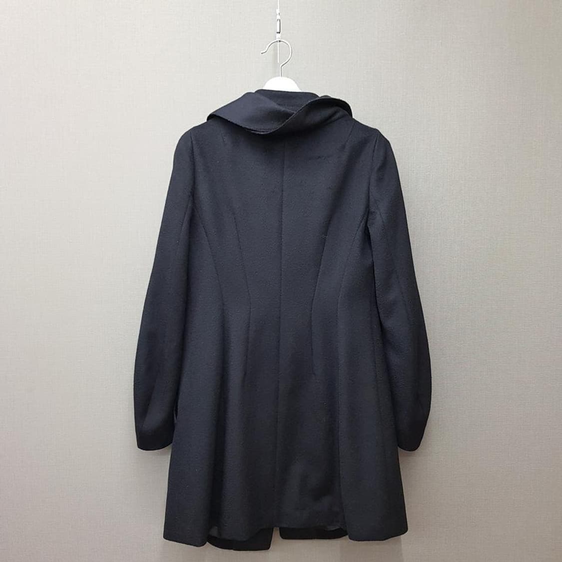 한섬 타임 드레이프 칼라 롱 코트 M사이즈 상품이미지4