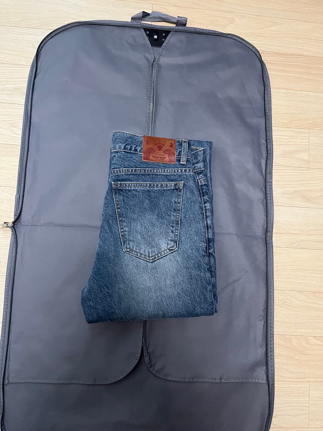 엘무드 슬래시 플레어 데님 그레이쉬 블루 46 상품이미지3