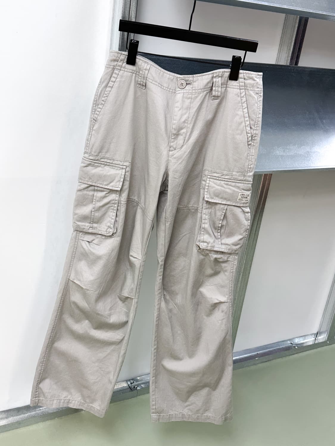 grayish beige cargo pants 상품이미지1