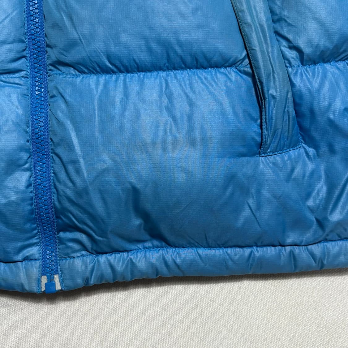 90 노스페이스 700 블랙 블루 눕시 패딩 상품이미지8