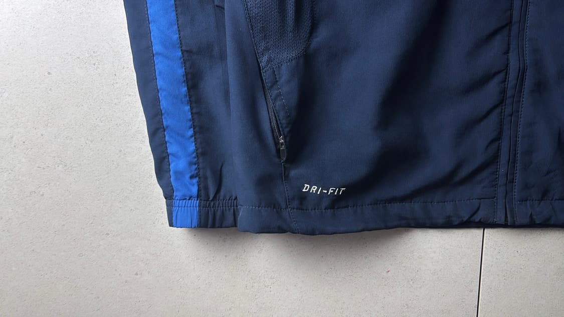 나이키 바람막이 상품이미지3